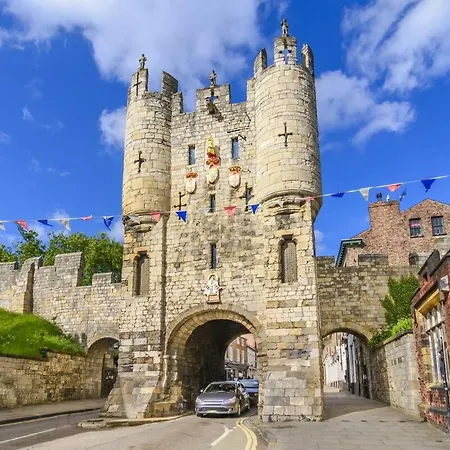 Casa vacanze 46 Fewster Way Cosy Townhouse In With Parking Fossdyke - Pass The Keys