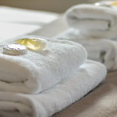 46 Fewster Way Cosy Townhouse In With Parking Fossdyke - Pass The Keys * York